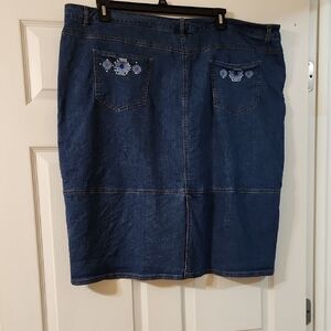 Ruby Rd. Dark Blue Embroidered Pencil Skirt
